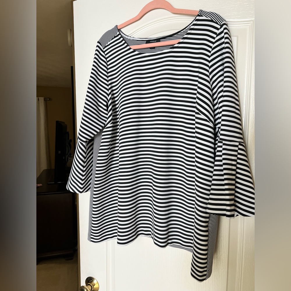 Alfani Top